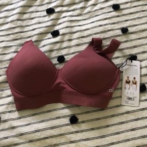 Brand new Alo bra 32D